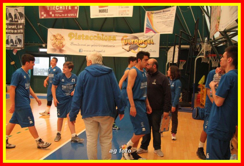 170407 basketU16 039_tn.jpg